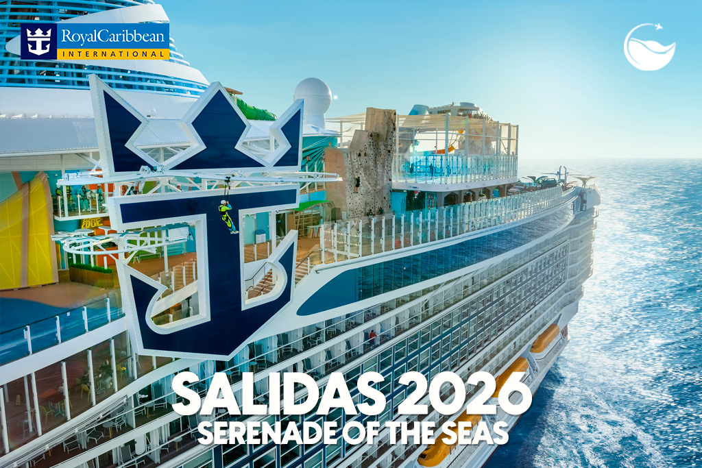 Crucero Serenade of the Seas navegando por el mar con modernas instalaciones y vista panorámica
